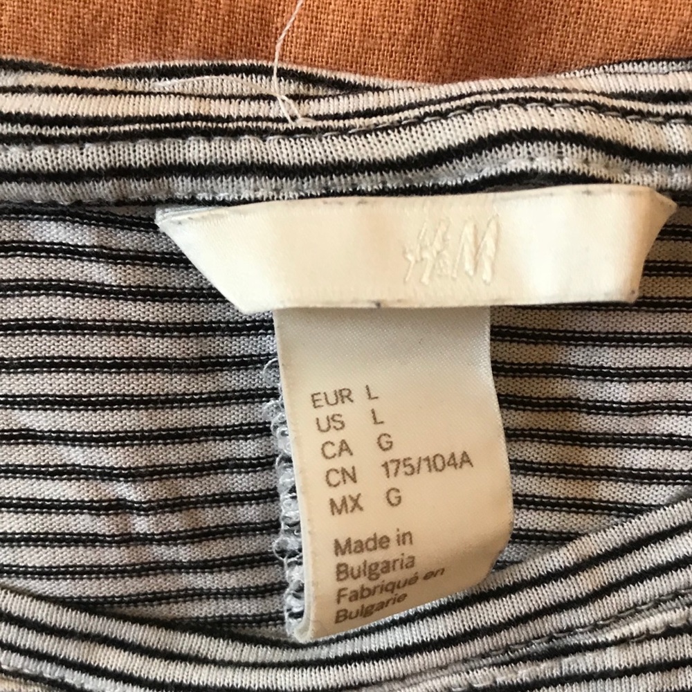 H&M top - Picture 3 of 3